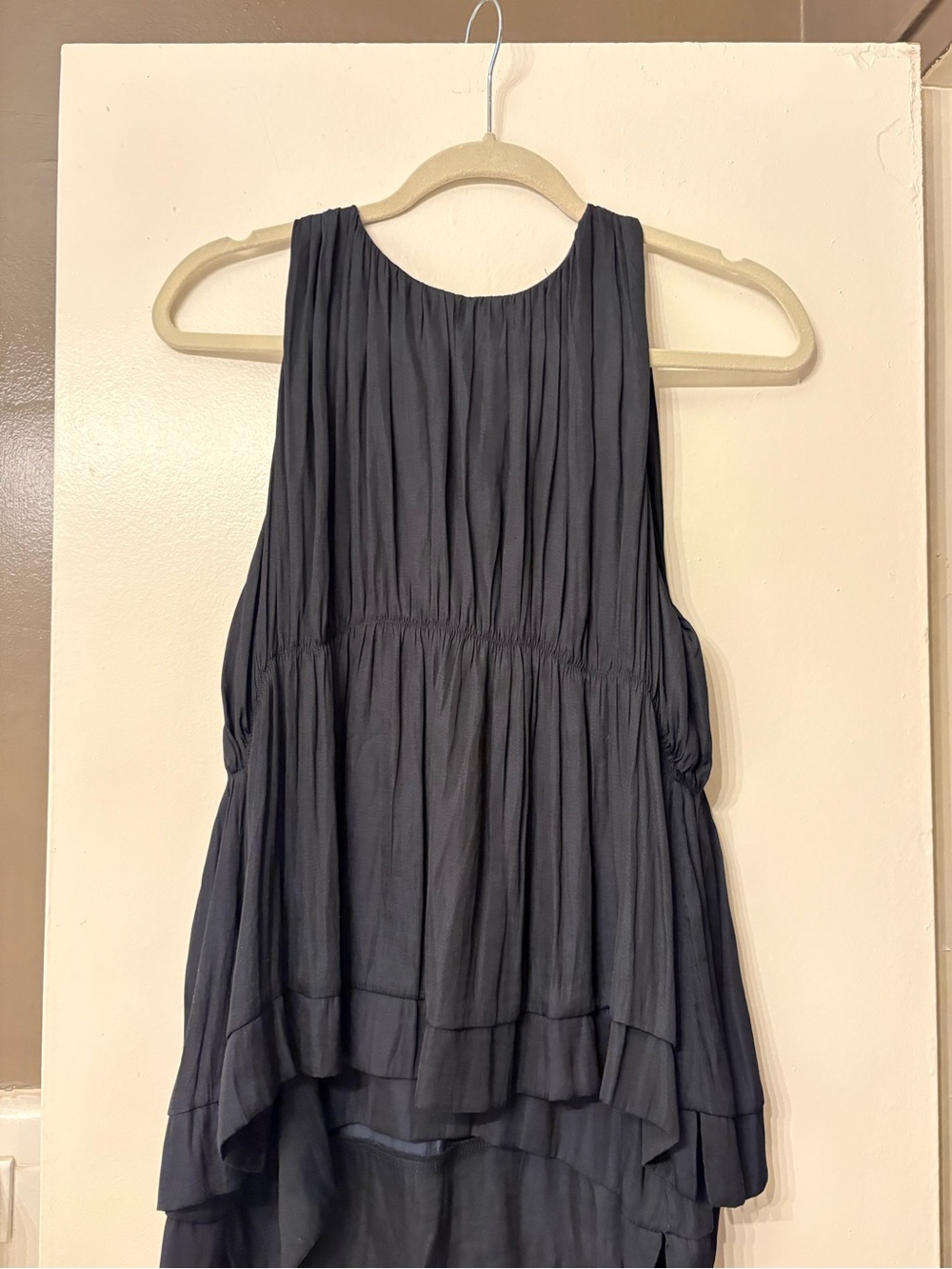 DO+BE Sleeveless Satin Top